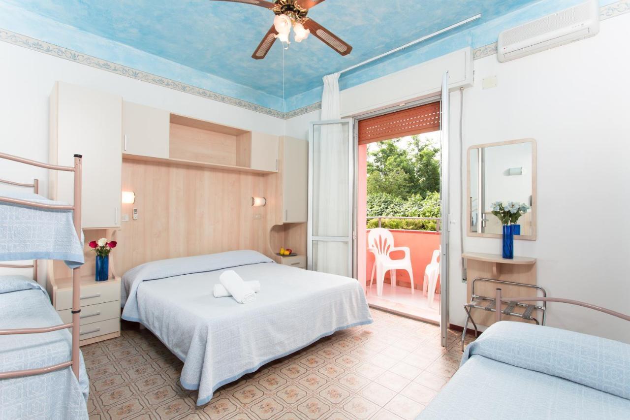 Hotel Minerva ガッテーオ・ア・マーレ エクステリア 写真